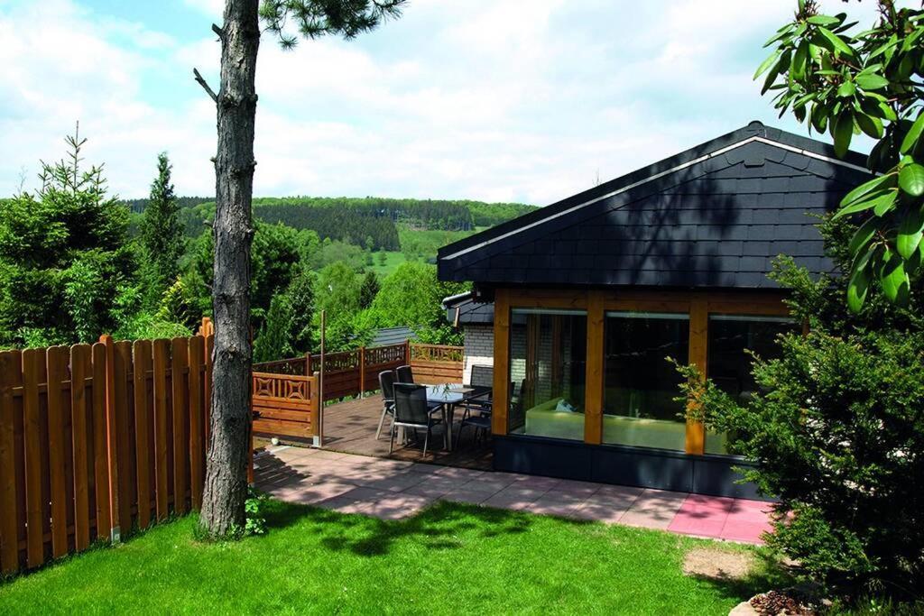 Ferienhaus Dana Meschede Exterior photo